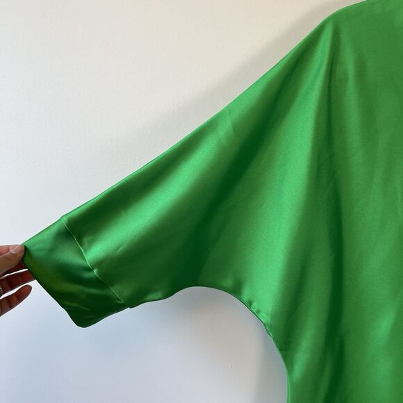 Renee Collection Satin Cowl Neck Blouse 3/4 Dolman Sleeve Green Size Small $148 - Picture 9 of 13